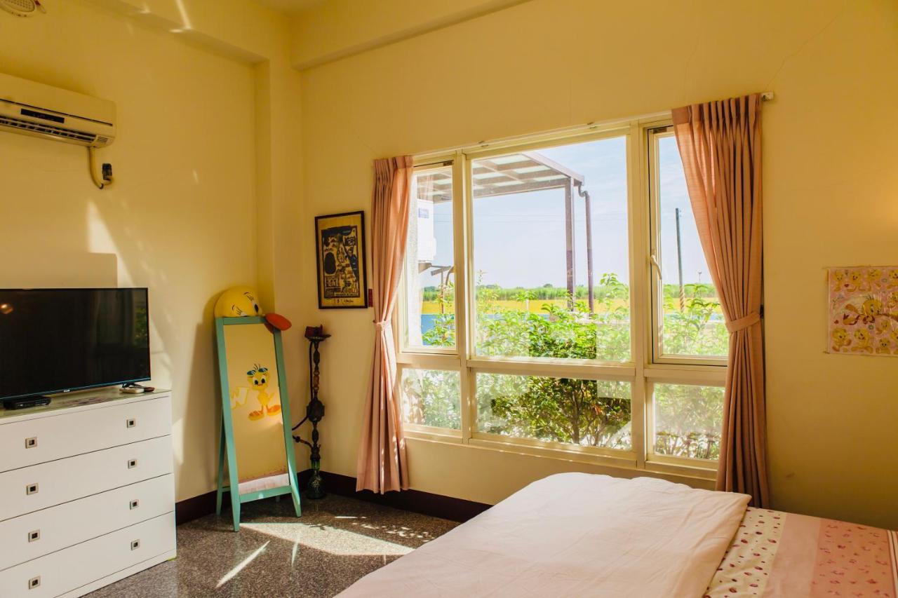11 House Bed & Breakfast Erlin Luaran gambar
